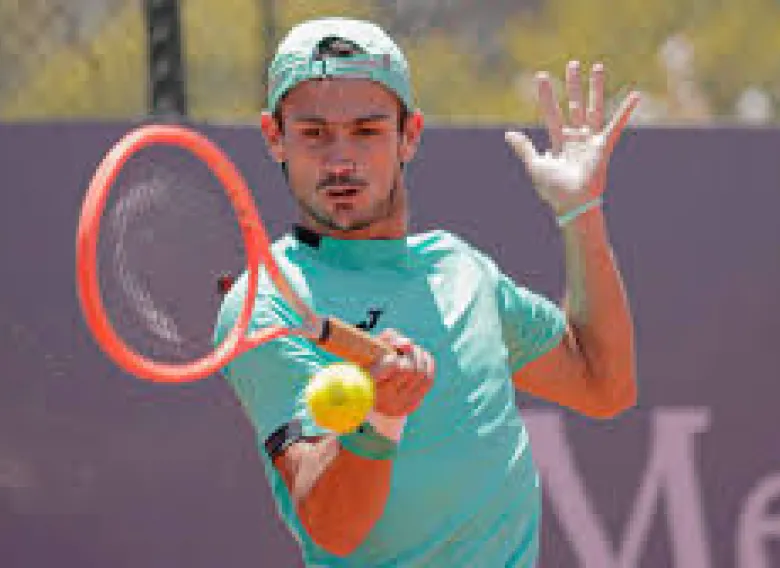 Navone arrancó firme, pero Medjedovic se lo dio vuelta en el Masters de Roma
