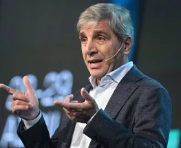 Caputo festeja el fuerte repunte de inscriptos en Ganancias simplificado