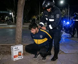 La campera de Boca lo delató: robó un caloventor, escapó corriendo y terminó condenado