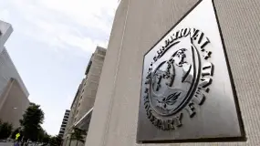 Aplaude las reservas, pero le marca la cancha a Milei con más reformas