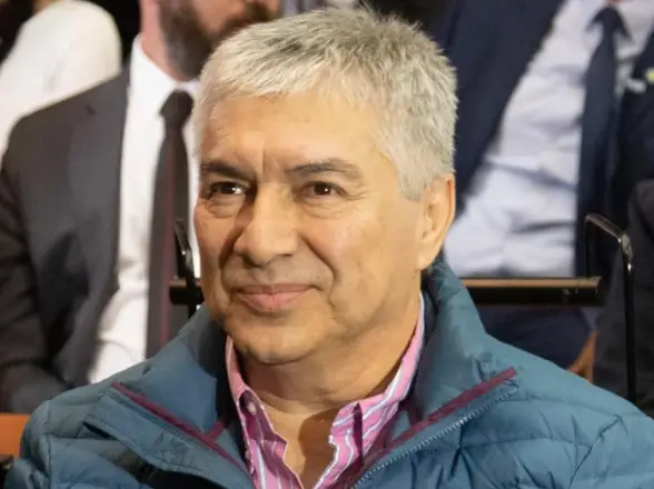 Lázaro Báez fue internado de urgencia por una neumonía