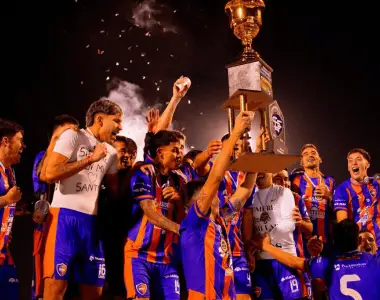 Minero vuelve al ruedo y el Clausura ya mete primera en San Juan