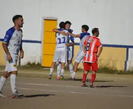 Colón Junior pegó fuerte, pasó por arriba a Sarmiento y arrancó derecho el Clausura