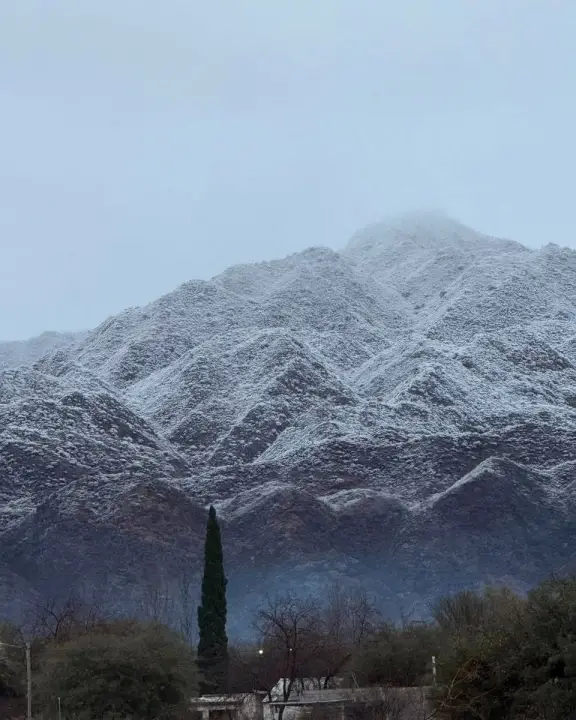 Valle Fértil se vistió de blanco y dejó imágenes espectaculares en medio del invierno - Imagen