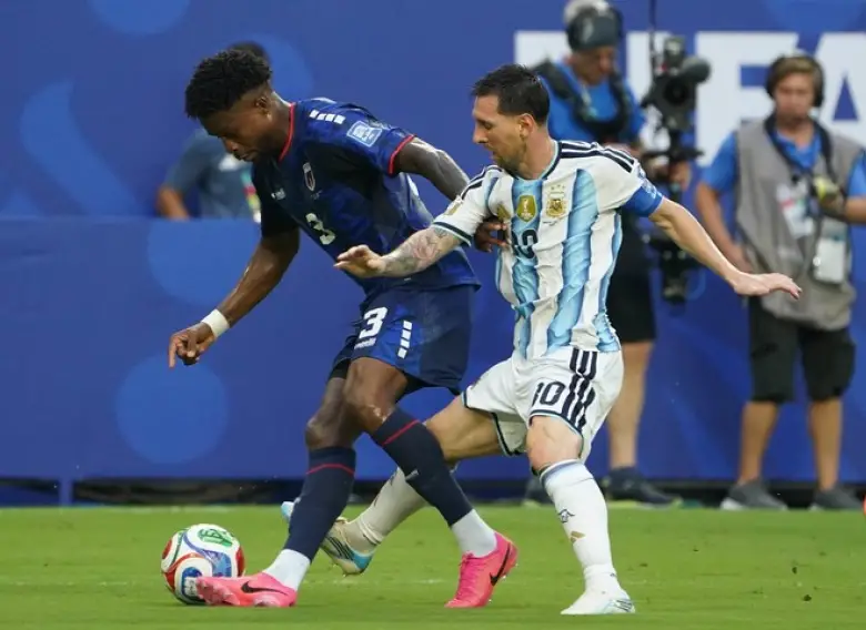 Argentina no pudo quebrar a Cabo Verde y la definición se estiró al alargue