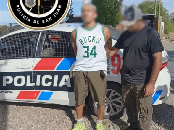 Lo buscaban por cinco causas y terminó con dos armas encima en Villa Del Sur