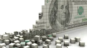 A un año de la salida para personas, el dólar se movió poco y la compra de billetes explotó