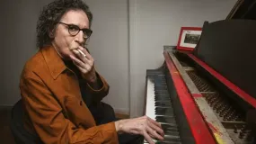Charly García pasó por el quirófano y se recupera