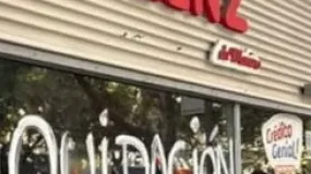 Adiós a un emblema de la Peatonal: Casa Sáenz baja la persiana