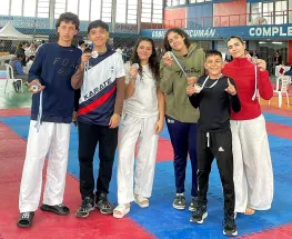 Los karatecas sanjuaninos arrasaron en Tucumán y volvieron con una lluvia de medallas