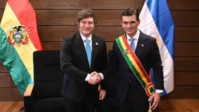 Argentina mandó ayuda a Bolivia en una crisis que no da respiro