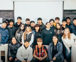 Los Azules impulsó capacitaciones en Inteligencia Artificial para la comunidad de Calingasta