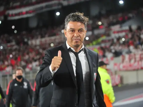 Gallardo entra en la danza de nombres para tomar la posta de Bielsa en Uruguay