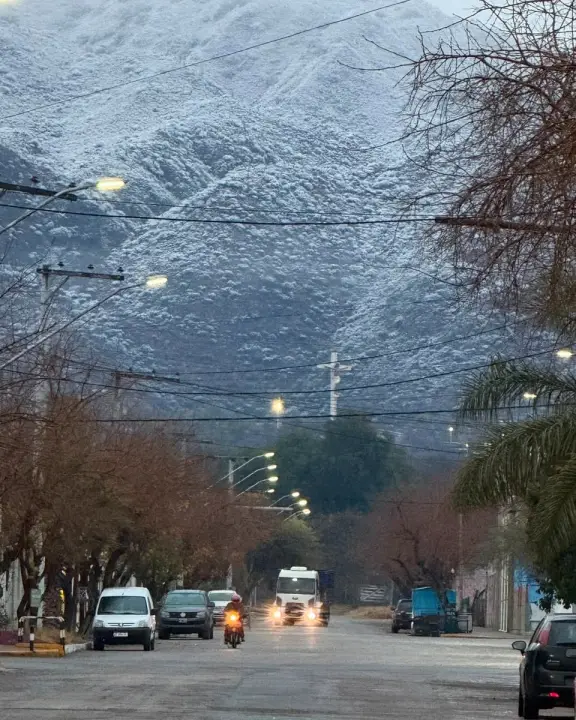 Valle Fértil se vistió de blanco y dejó imágenes espectaculares en medio del invierno - Imagen