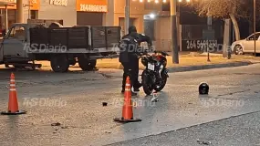 Sigue internado el joven que chocó en Trinidad y sufrió un fuerte golpe en la cabeza