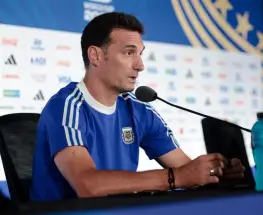 Scaloni juega al misterio antes del choque con Inglaterra y no descarta retoques