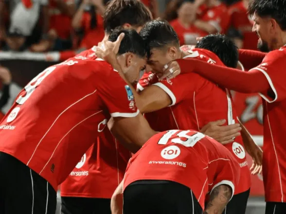 Independiente reaccionó a tiempo, lo dio vuelta y se acomodó entre los clasificados