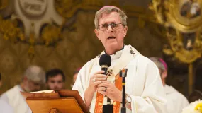 García Cuerva pidió dejar la pelea de lado y abrazar la fraternidad en la misa por Francisco