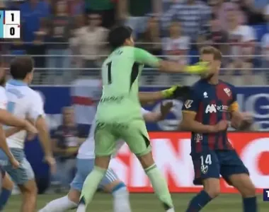 Andrada salió a pedir perdón tras su brutal reacción en la cancha