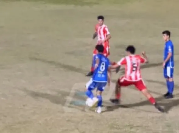 Unión salvó un punto en la última jugada y sigue prendido arriba