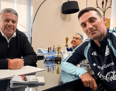 Scaloni y Tapia, cara a cara con la mira puesta en el Mundial
