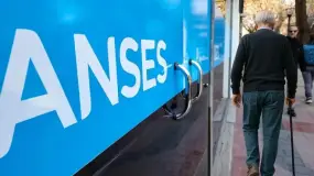 ANSES suma aguinaldo, aumento y bono: cuánto cobrarán algunos jubilados este mes