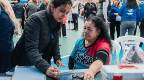 Rawson desembarca en Salvador María del Carril con un operativo lleno de atenciones