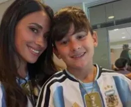El guiño de Antonela Roccuzzo a Messi que hizo ruido tras el 3-0 de Argentina