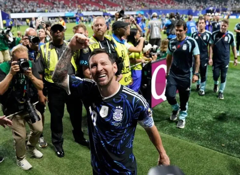 Desde Miami, Juan Añel describió la locura argentina antes de la final: "Hay clima argentino por todos lados"