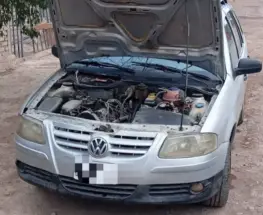 Lo vieron forcejeando con un auto en Chimbas y terminó tras las rejas
