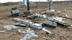Bajaron un transformador en 25 de Mayo, lo desarmaron y se llevaron el cobre