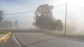 El Zonda subió la temperatura a 33º
