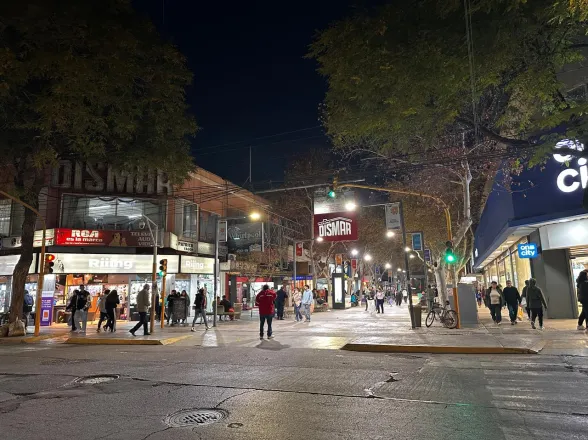 La Cámara de Comercio de San Juan anticipa un aumento en ventas para el Día del Amigo 2024