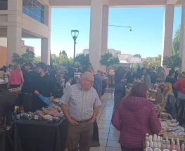 La Feria Agroproductiva volvió a copar la Plaza Seca con precios y variedad