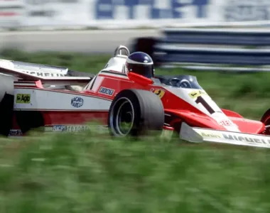 Sale a remate en Mónaco la Ferrari que manejó Reutemann