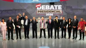 Perú va a las urnas con un panorama político que no da respiro