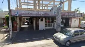 Entró a una funeraria y se llevó hasta objetos de los fallecidos