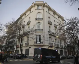 Luciani va por el departamento donde Cristina Kirchner cumple arresto domiciliario