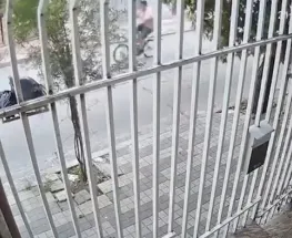 Cuatro ladrones sorprendieron a un chico de 17 años y le sacaron la bici a punta de pistola