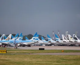 Aerolíneas frenó los vuelos del interior a Miami por la suba de costos y la poca demanda