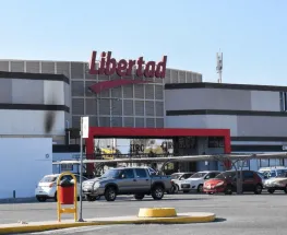 El Hiper Libertad de San Juan pone fecha de cierre y se prepara para abrir con otra bandera