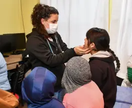 Chimbas: un operativo acercó controles, testeos y asistencia al barrio Necochea