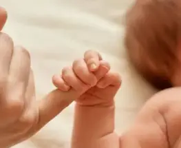 La paternidad y la maternidad ya no pesan igual en la vida de los argentinos