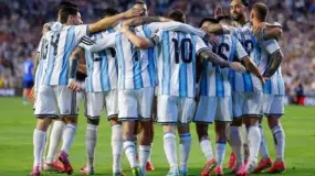 La Selección mete presión: el nombre que pica en punta para cantar el Himno en la final