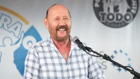 ¡Zarpado! Gildo Insfrán mete 56 boletas para mantener poder en elecciones con 78 sublemas en la provincia
