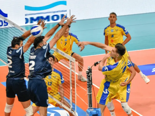 Golpe en casa: UPCN perdió 3-0 y Ciudad estiró la final