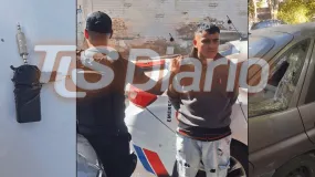 Vecino lo frenó en seco tras romper autos y terminó detenido en pleno microcentro