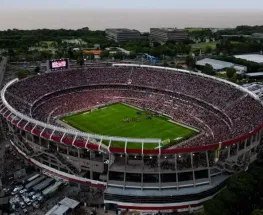 River tantea un amistoso con Barcelona en el Monumental