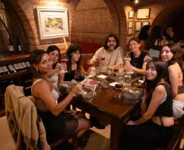 Astrovinos y feria con sabor local toman el Chalet Cantoni
