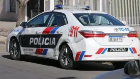 Apareció un remisero herido de bala junto a su auto y la causa sigue abierta